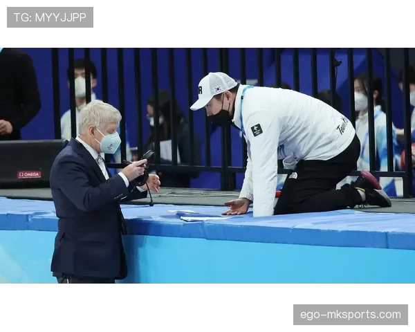 裁判如何应对场上抗议判罚的规则详解与限制